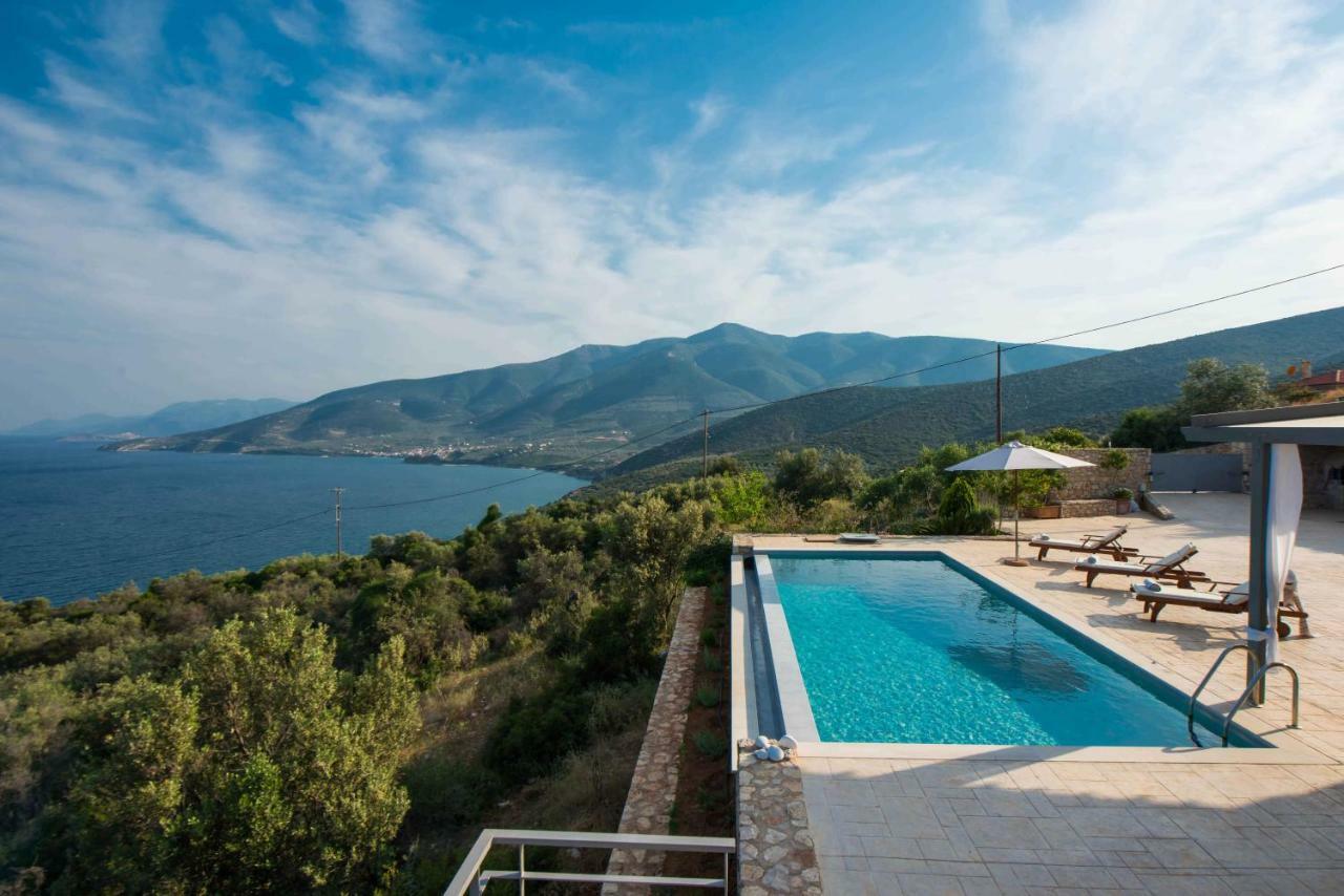 Villa Kivis كيفيريون المظهر الخارجي الصورة