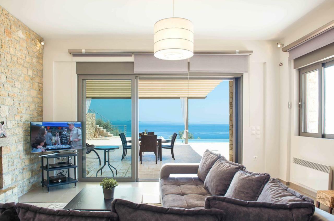 Villa Kivis كيفيريون المظهر الخارجي الصورة