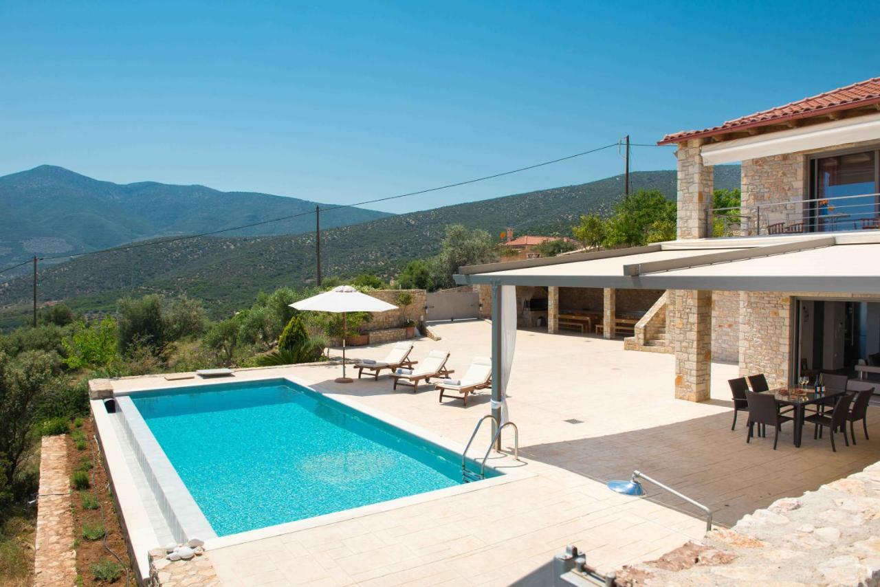 Villa Kivis كيفيريون المظهر الخارجي الصورة