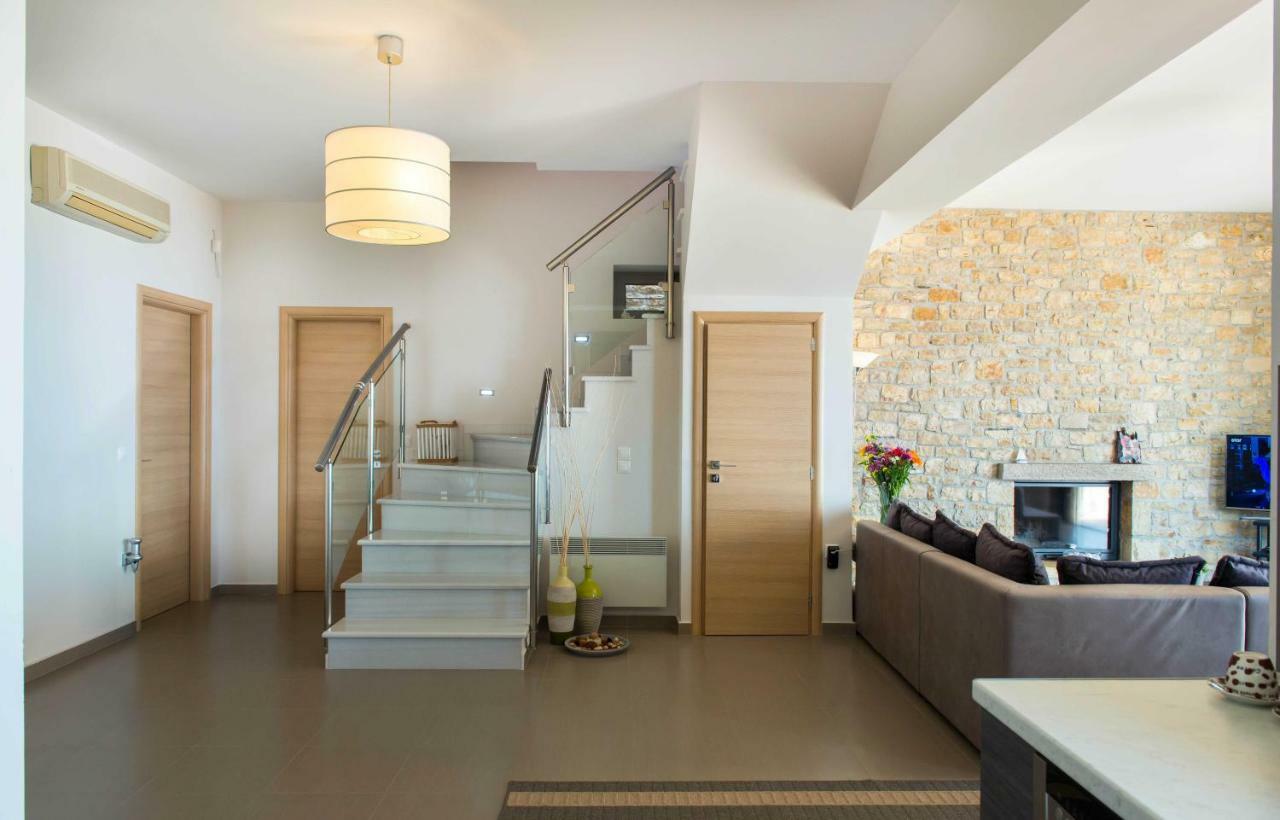 Villa Kivis كيفيريون المظهر الخارجي الصورة
