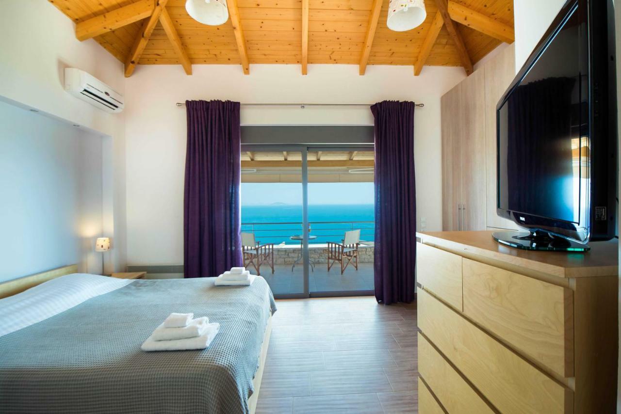 Villa Kivis كيفيريون المظهر الخارجي الصورة